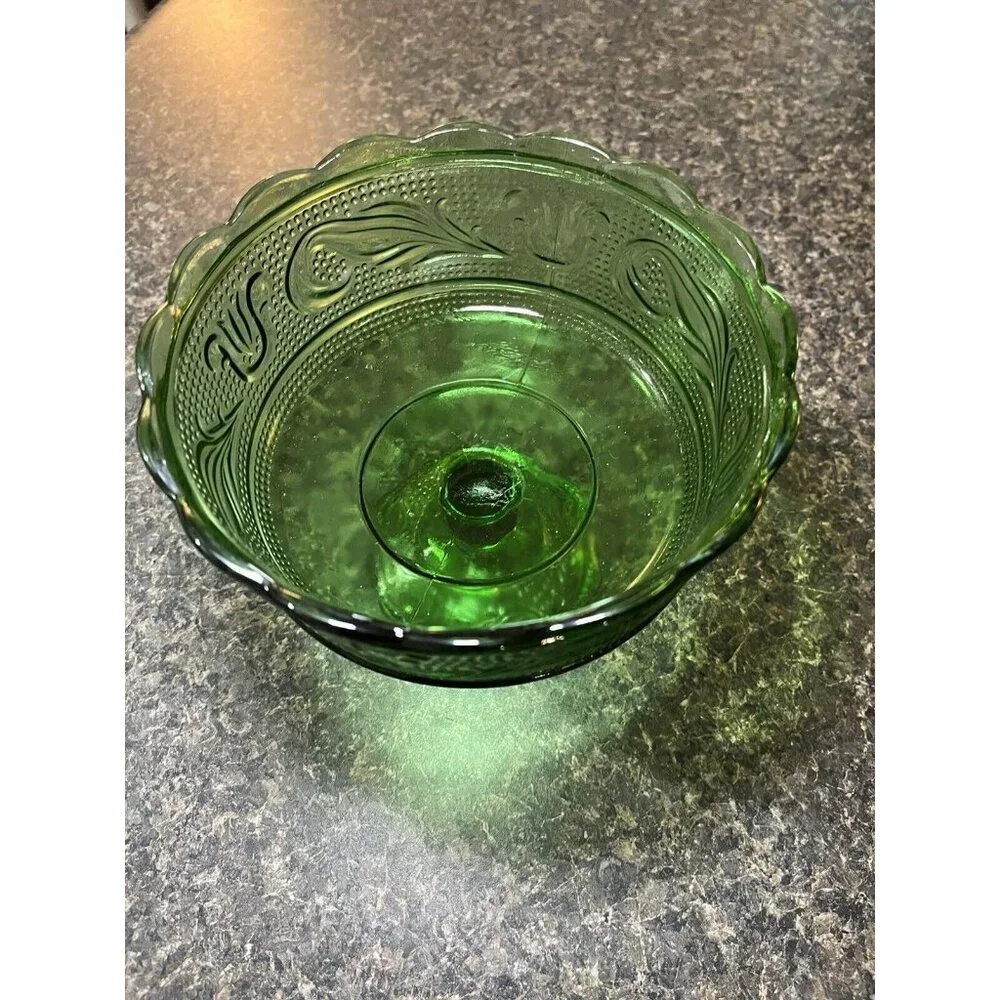 Vintage E O Brody Co Pressed Glass Candy Dish Emerald Green M600 Raised